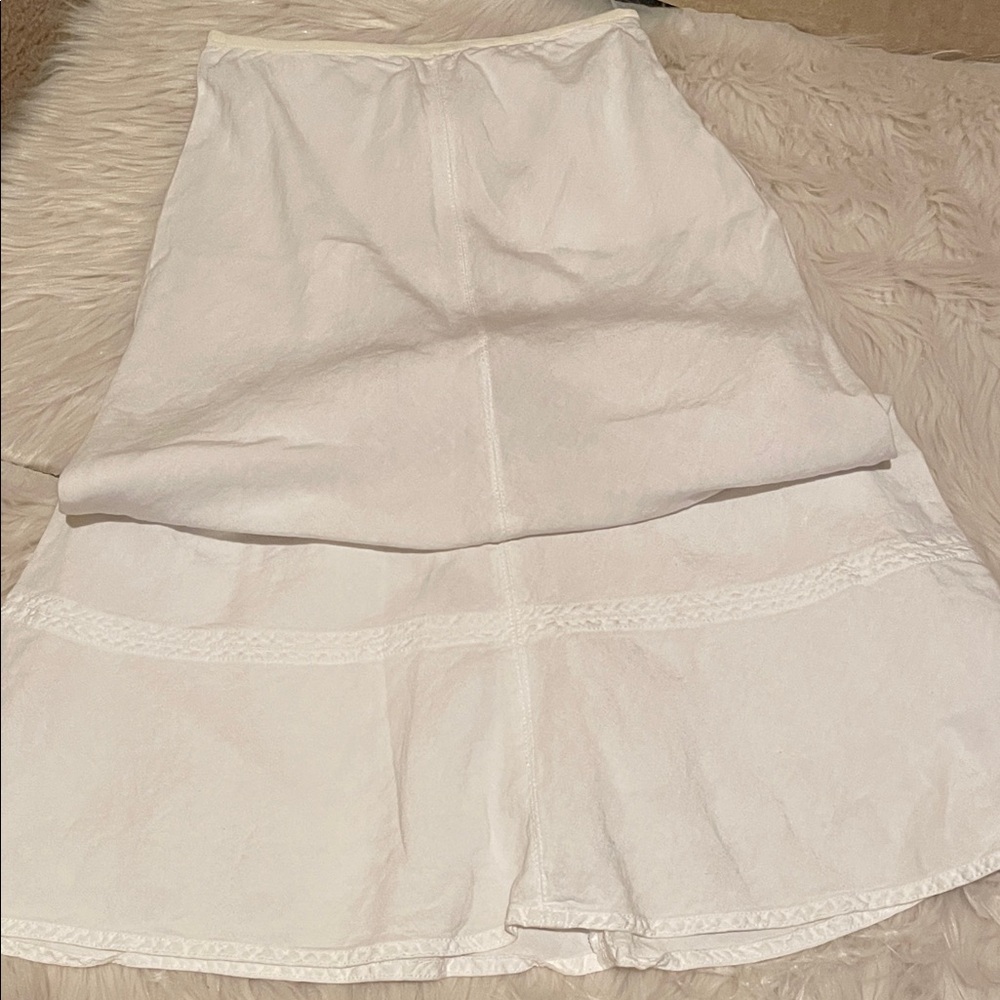 Chic White A-Line Women's Skirt